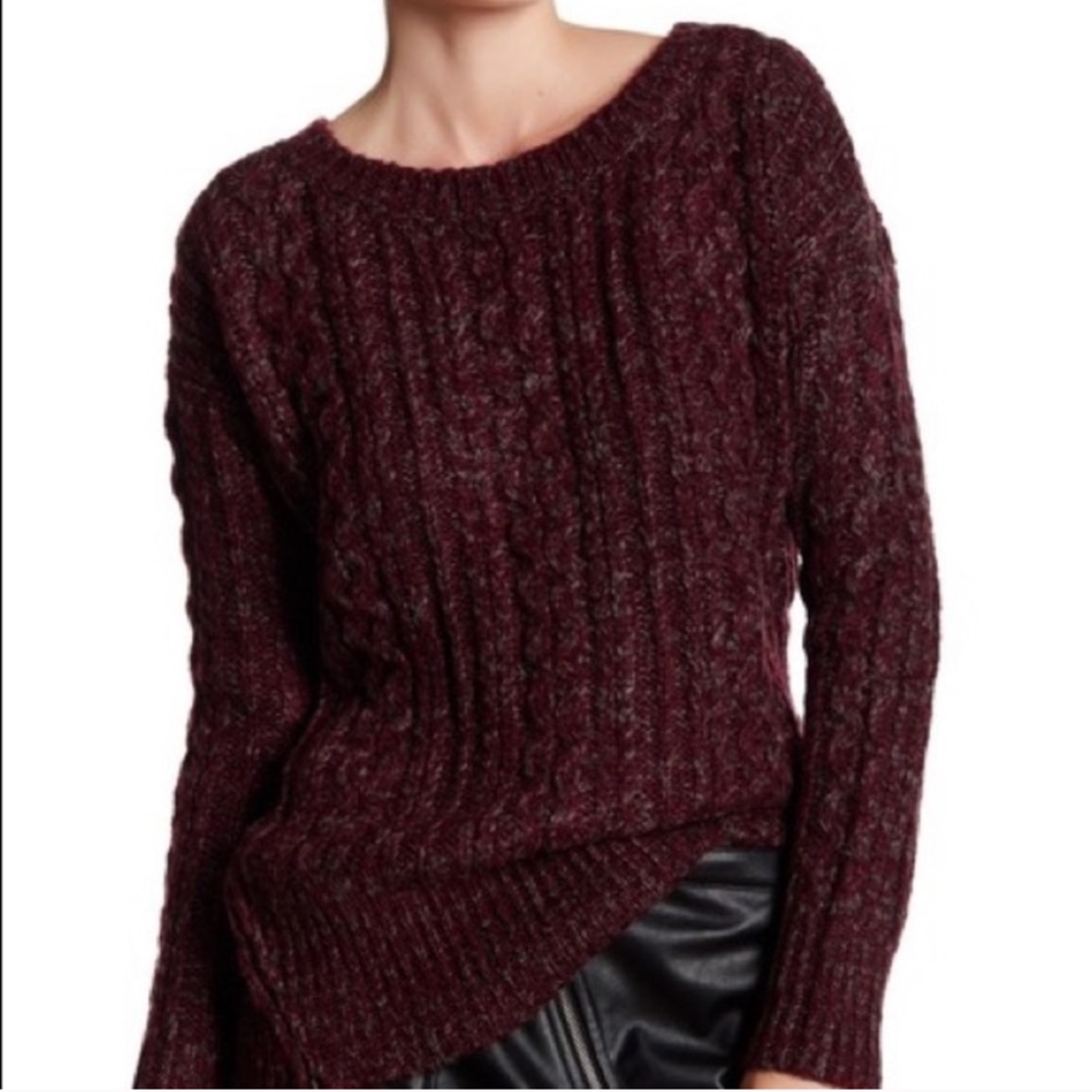 BB Dakota Chunky Cable Knit Zip Hem Sweater